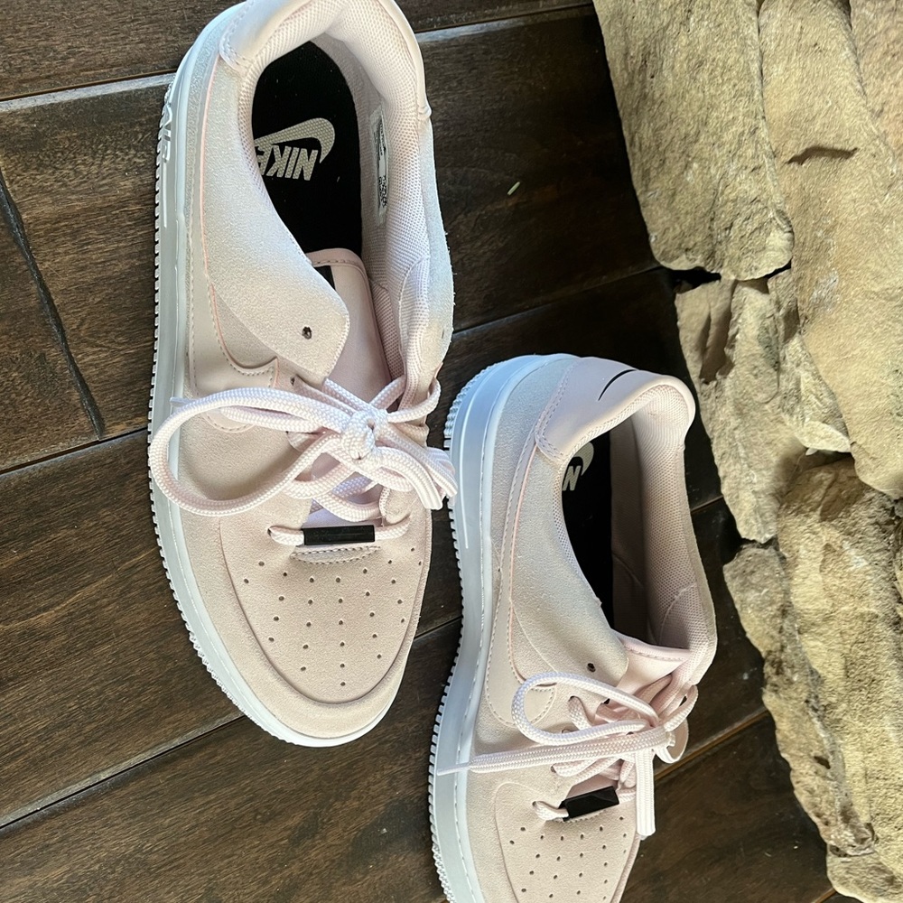 Nike Women’s Air size 8